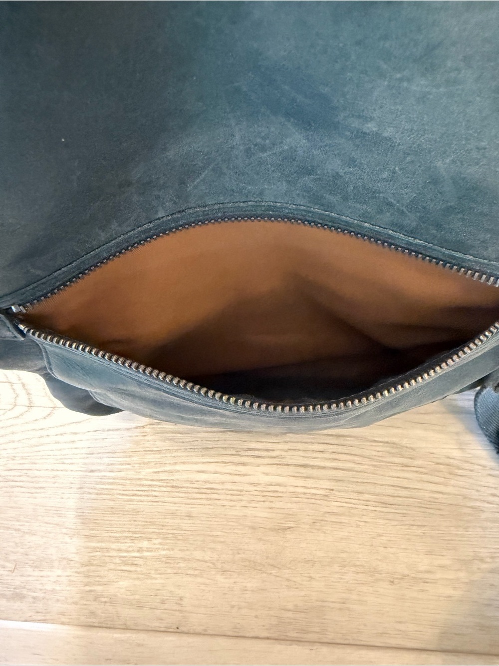 The Sak Leather Blue Crossbody Bag Purse Wear Multiple Ways Boho Travel Y2K - Picture 9 of 16